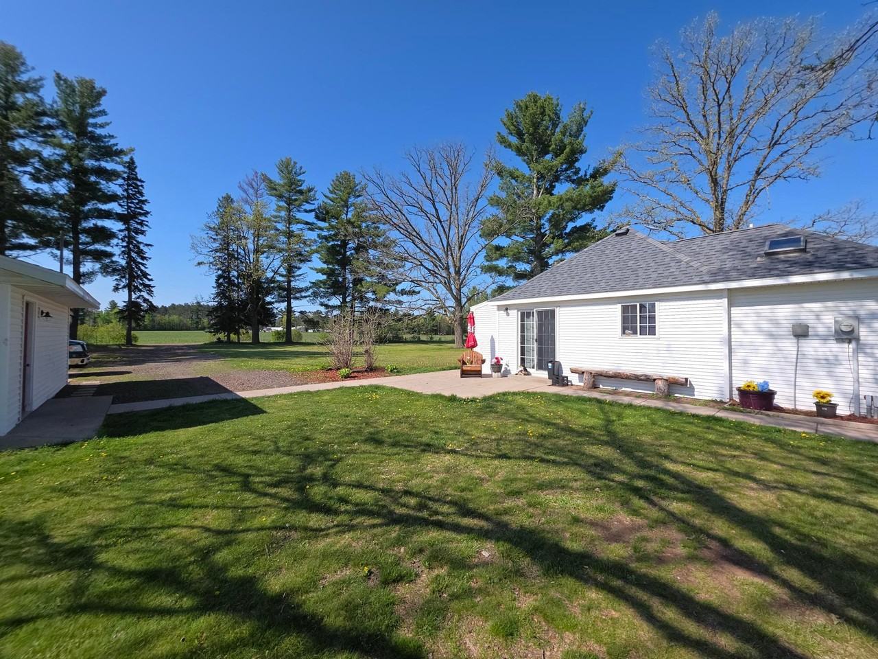 W228 Peters Rd - Photo 2 of 18