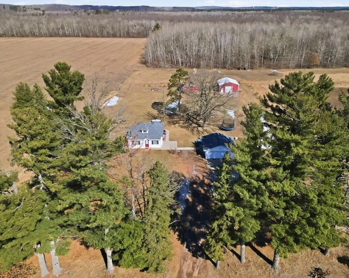 W228 Peters Rd - Photo 3 of 18