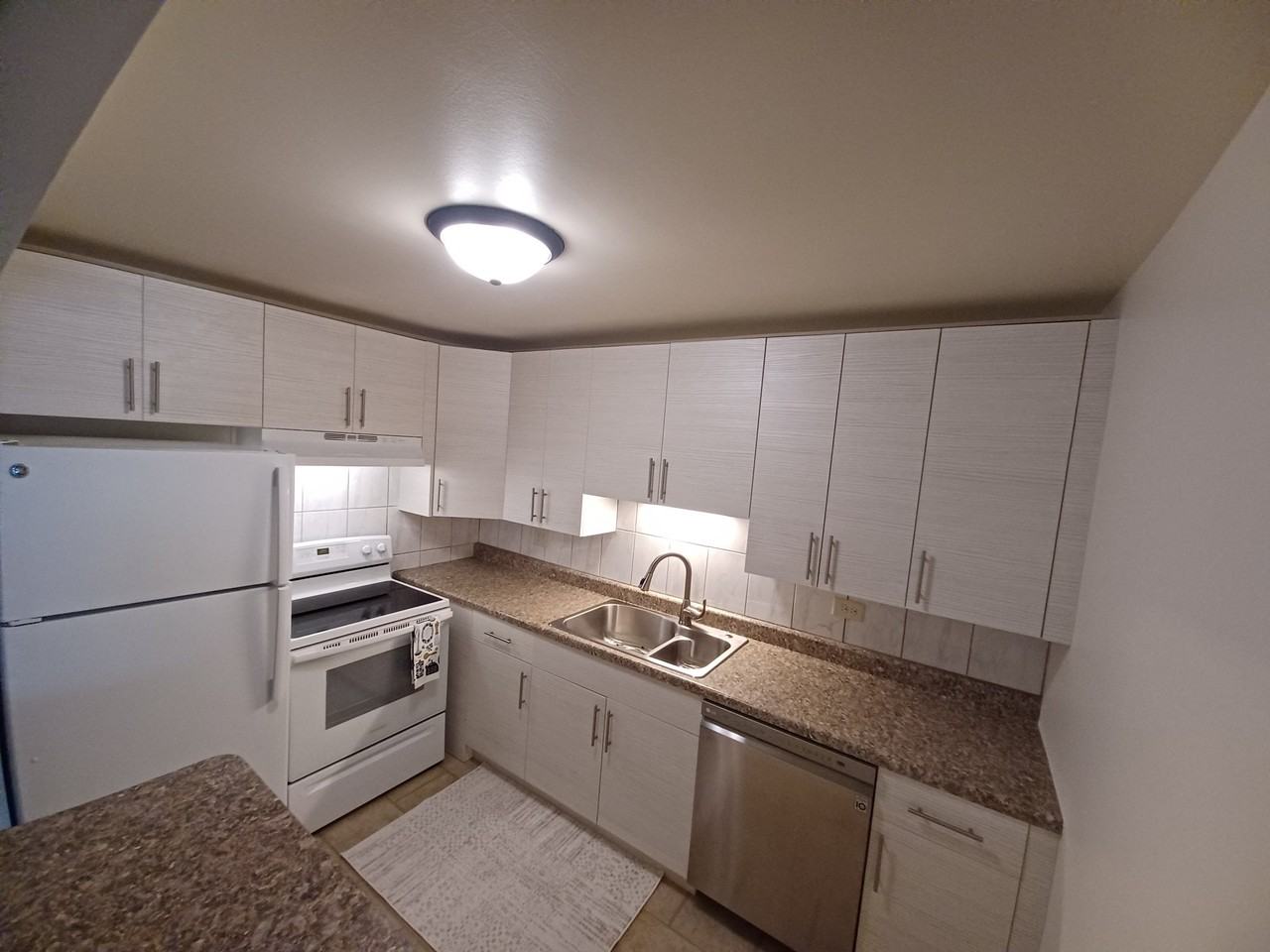 1824 N Goodwin Dr #2A - Photo 5 of 5