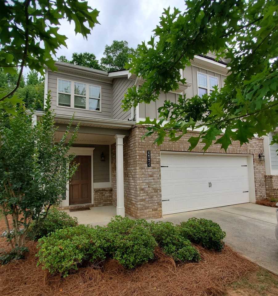 4524 Grenadine Cir - Photo 2 of 16
