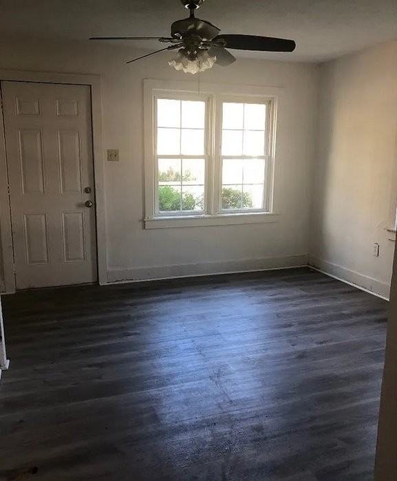 1204 Vine St - Photo 3 of 6