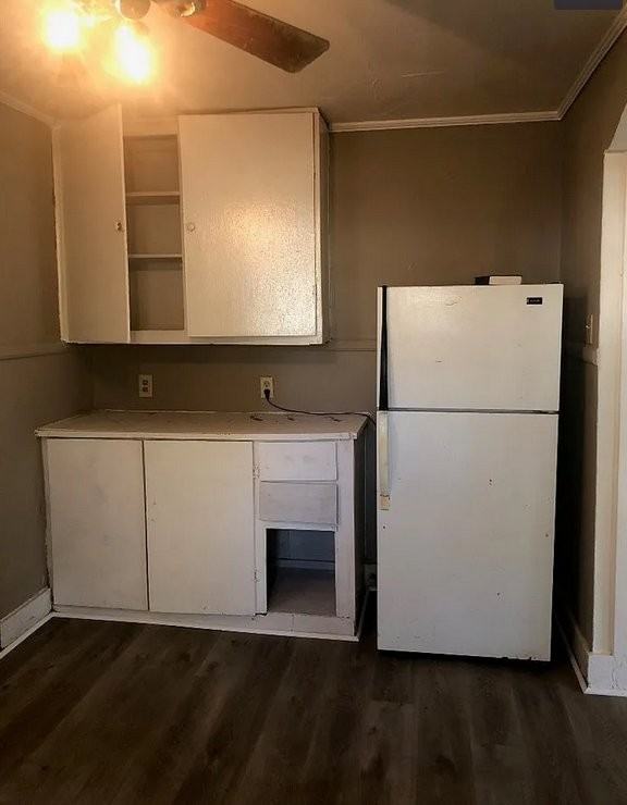 1204 Vine St - Photo 5 of 6