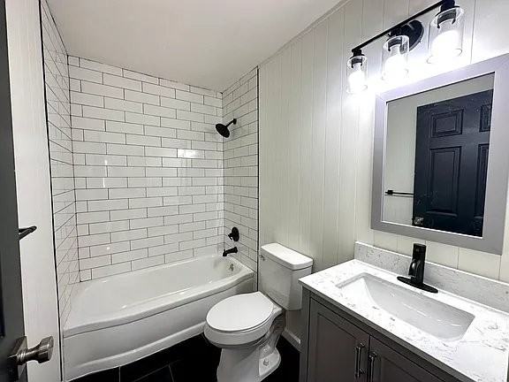7283 Packard Ave - Photo 2 of 7