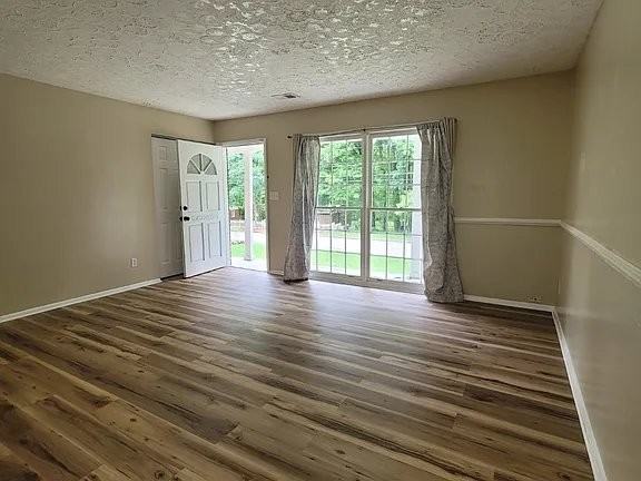 4472 Richard Rd - Photo 5 of 6