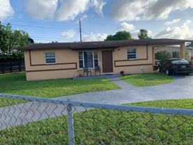 11800 Sw 185th St - Photo 1 of 1