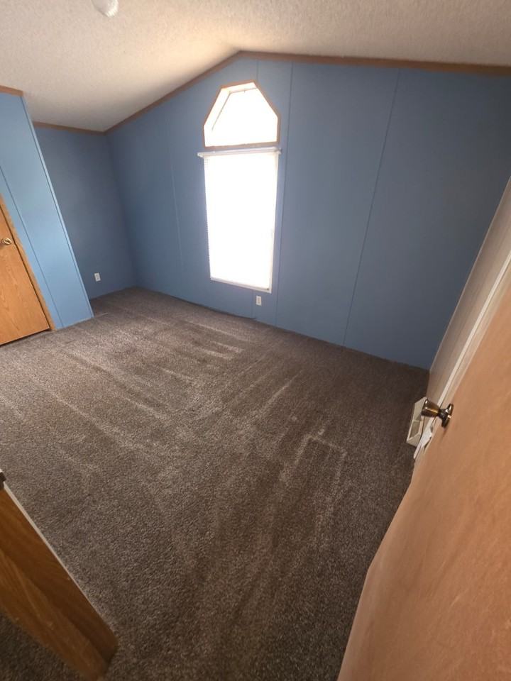 905 W 37th Ave #6 - Photo 5 of 13