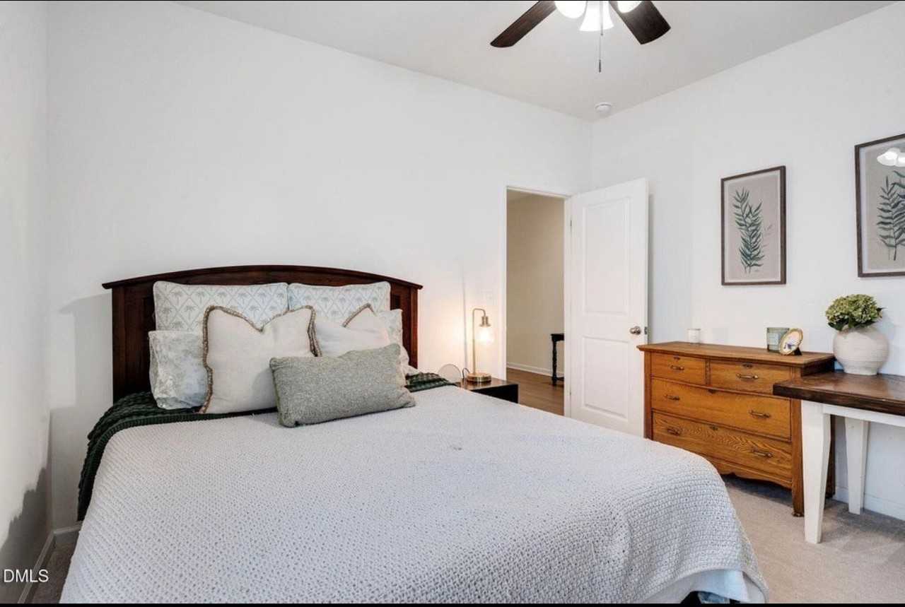 43 Molly Mac Ln - Photo 7 of 13