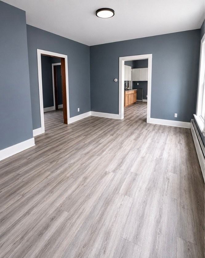 124 Everett St - Photo 2 of 7