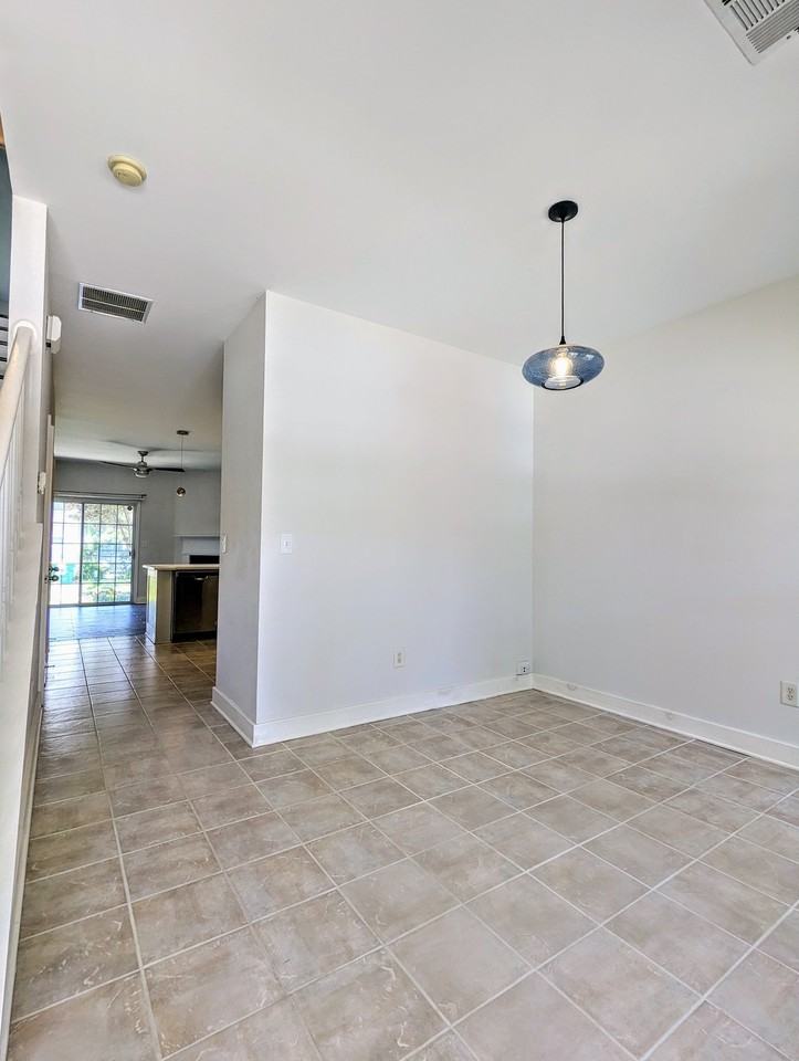 3369 Hidden Cove Cir - Photo 6 of 20