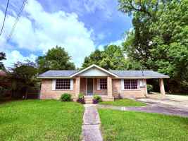 featured image of 861 Welworth St