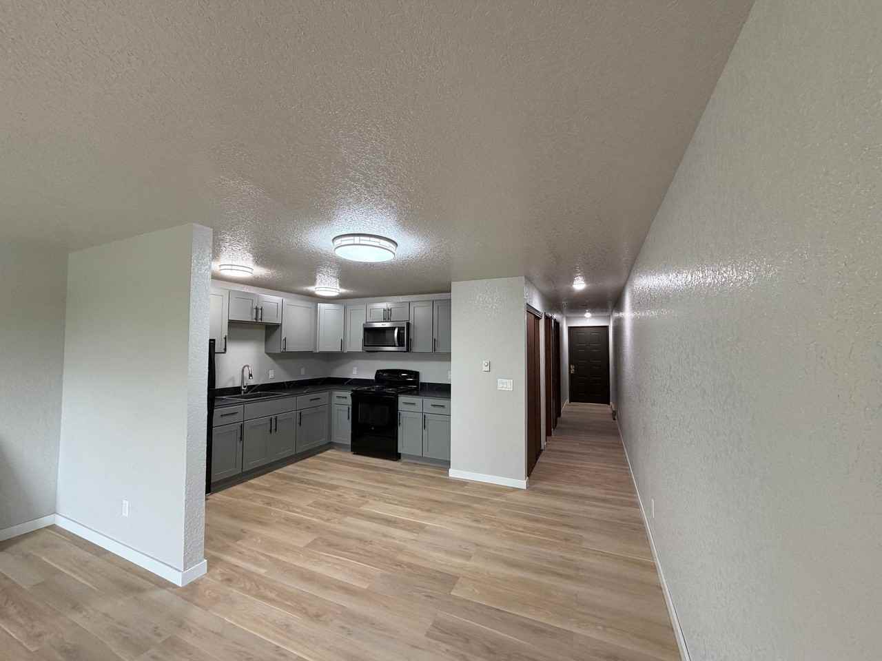 439 Sw 156th St #1 - Photo 5 of 5