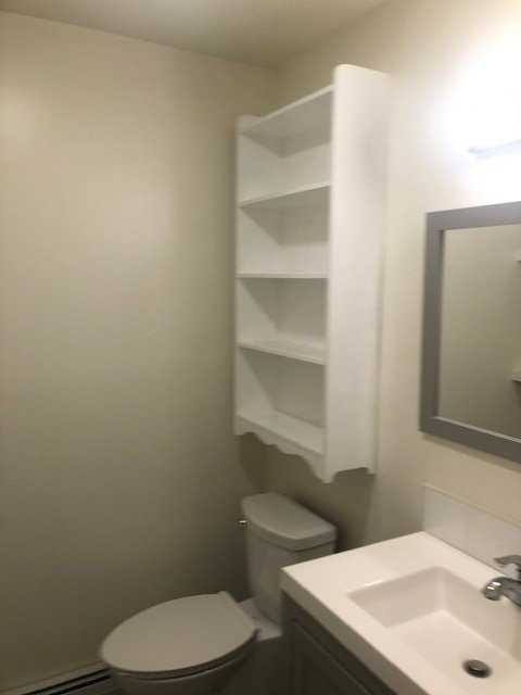 53 1/2 Main St - Photo 4 of 14