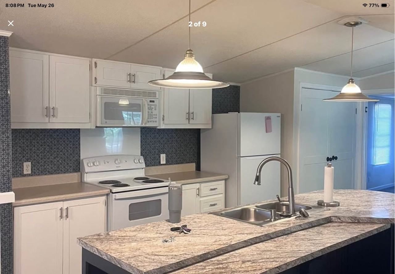 180 Brown Arrow Cir - Photo 2 of 8