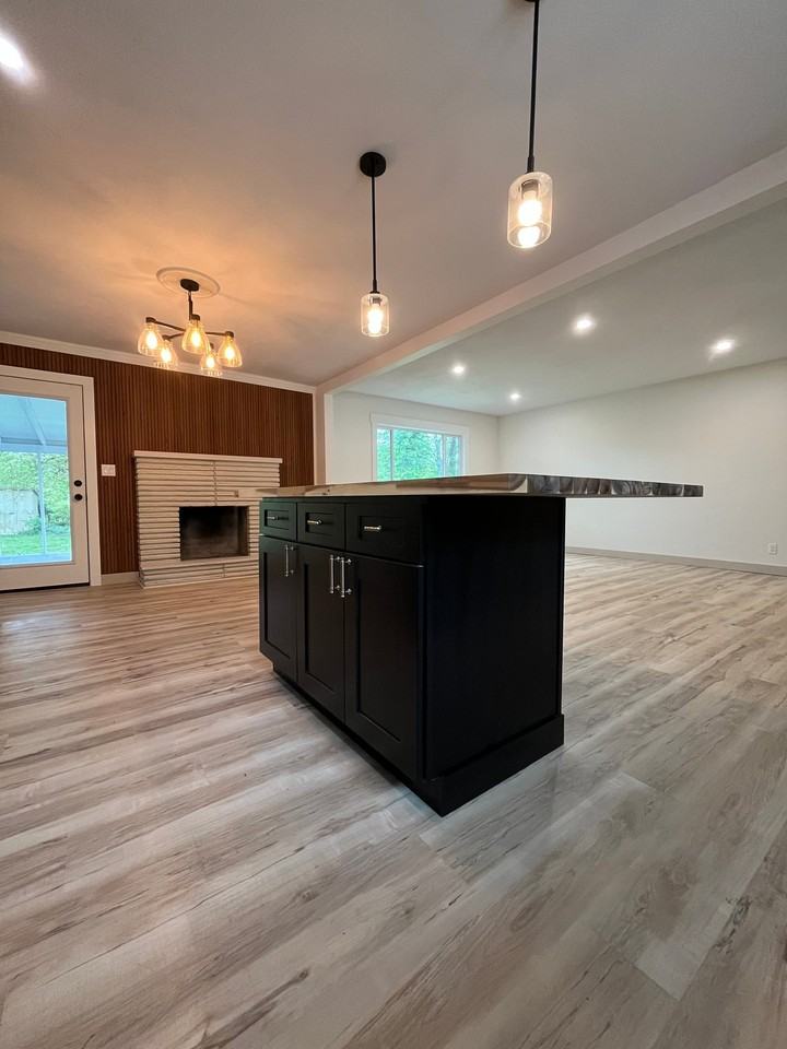 1428 S Pickwick Ave - Photo 3 of 20