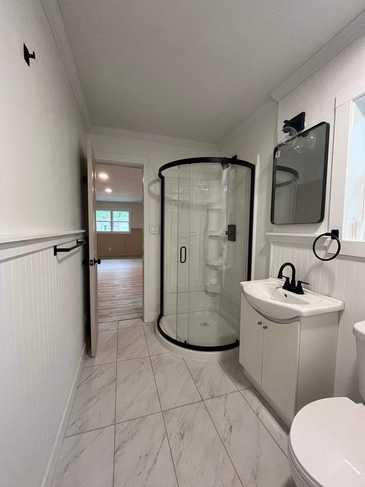 1428 S Pickwick Ave - Photo 7 of 20