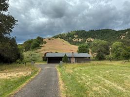 featured image of 1996 Singleton Rd