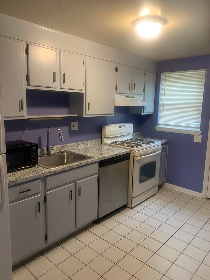 1232 Ashland Ave