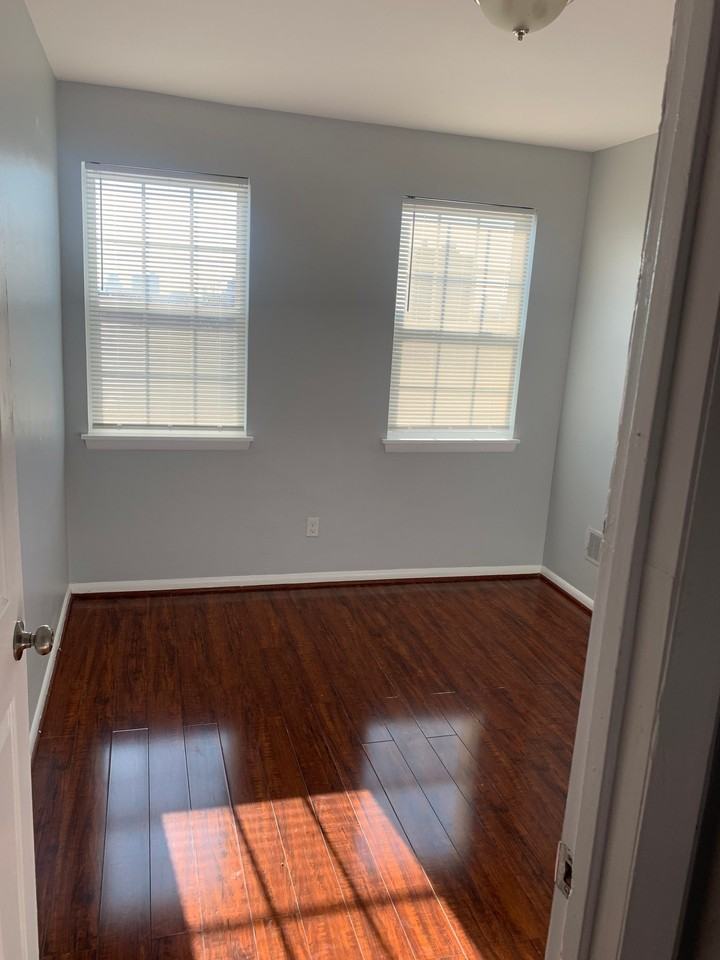1317 E Eager St - Photo 6 of 20