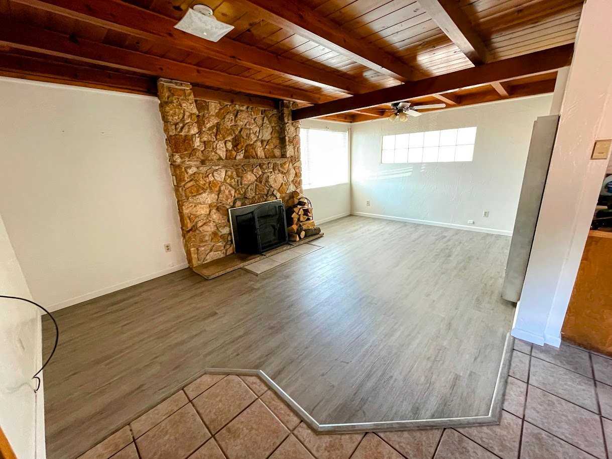 314 S Main Ave - Photo 2 of 17