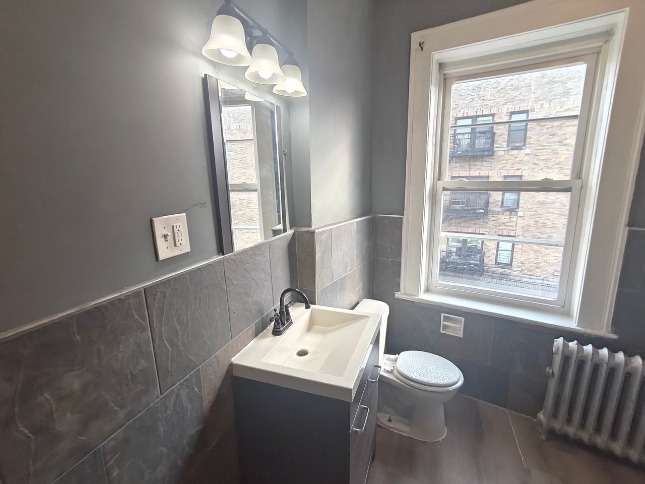 653 Summer Ave #9 - Photo 5 of 5