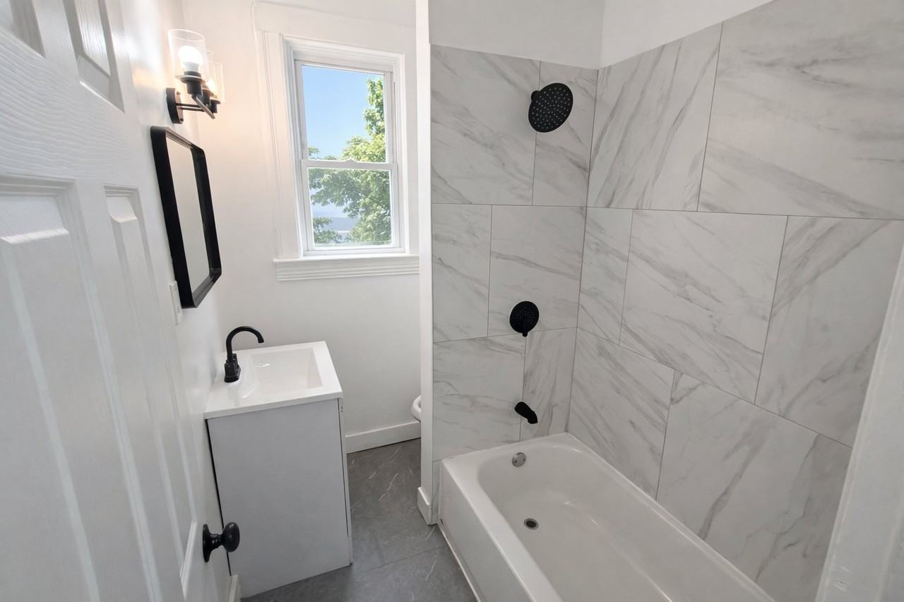 878 S 19th St #1 - Photo 7 of 7