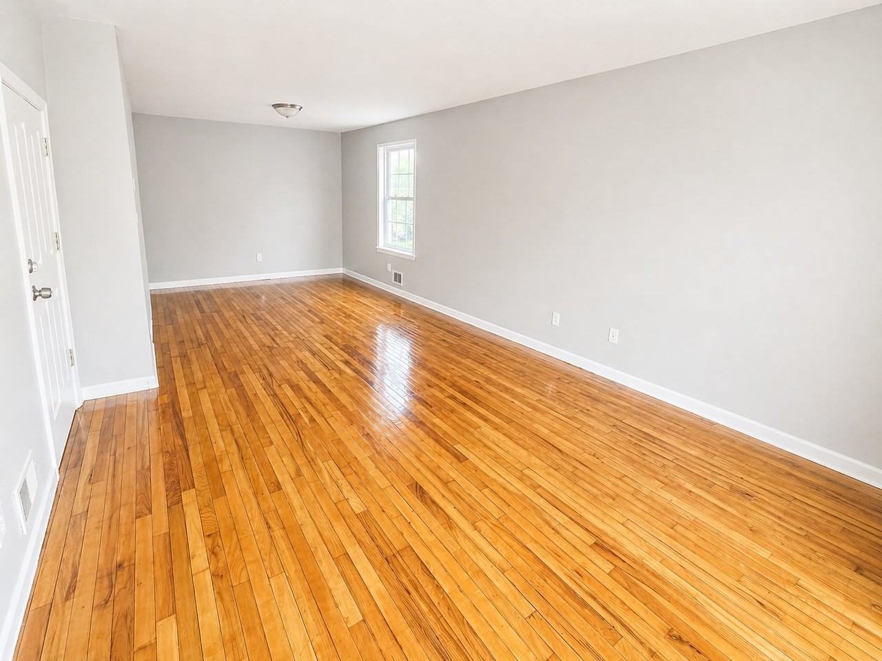 531 S 18th St #2 - Photo 2 of 11