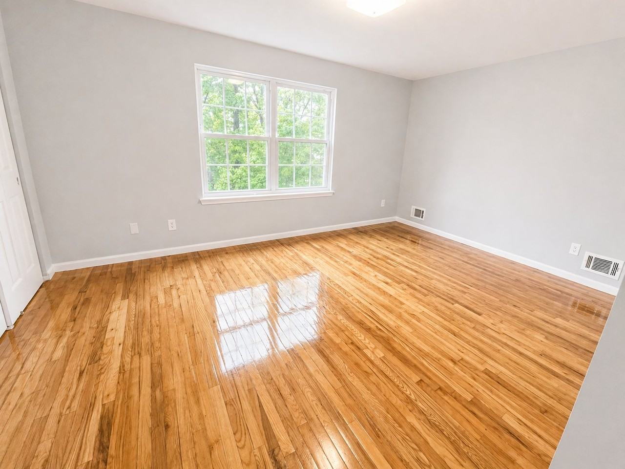 531 S 18th St #2 - Photo 3 of 11