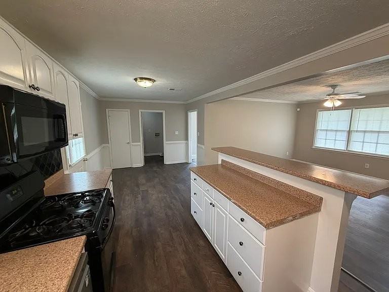 350 Fennel Way Sw - Photo 3 of 17