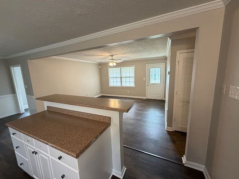 350 Fennel Way Sw - Photo 7 of 17
