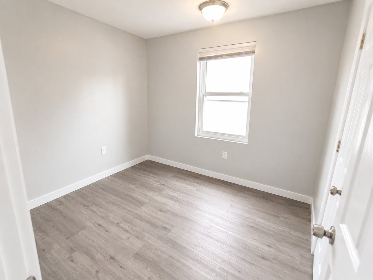 182 Brookdale Ave #3 - Photo 3 of 8