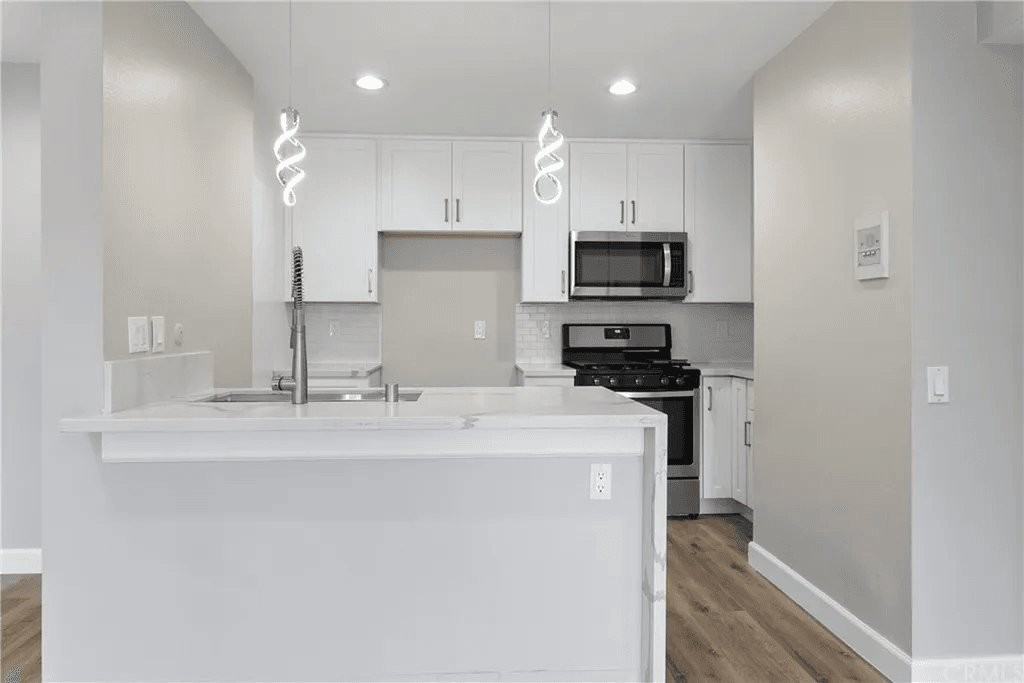 3661 S Bear St #K - Photo 2 of 15