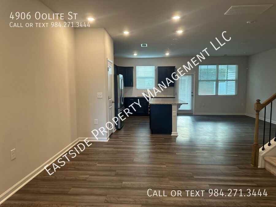 4906 Oolite St - Photo 3 of 23