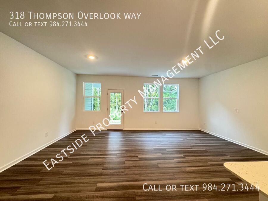 318 Thompson Overlook Way - Photo 6 of 20