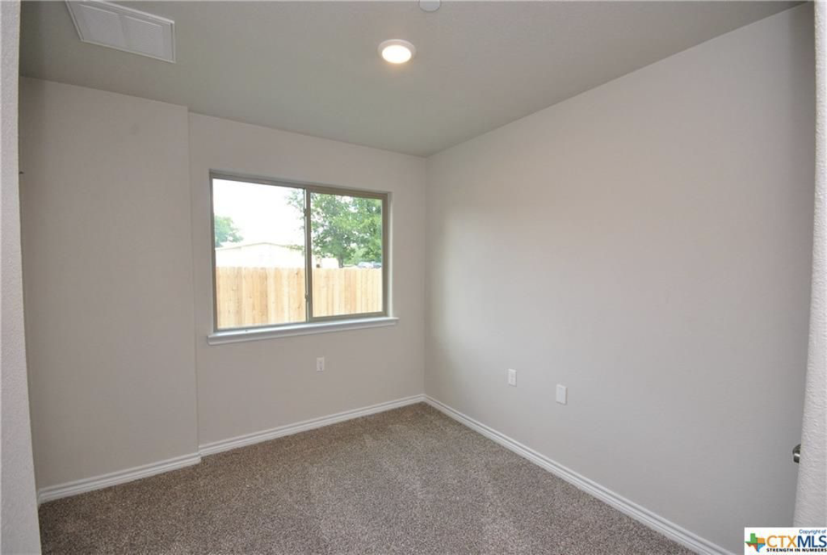 221 Birch Oak Ln #NA - Photo 7 of 38