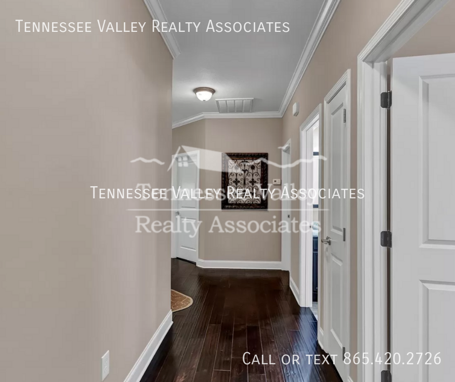 7013 Pemmbrooke Shire Ln - Photo 2 of 16