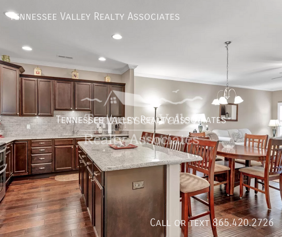 7013 Pemmbrooke Shire Ln - Photo 7 of 16