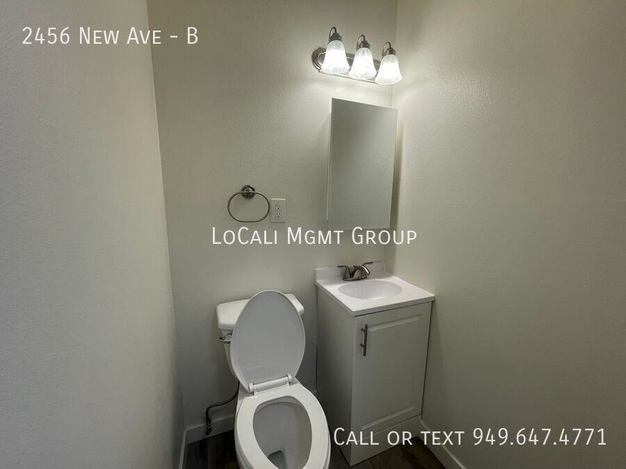 2456 New Ave #B - Photo 4 of 8