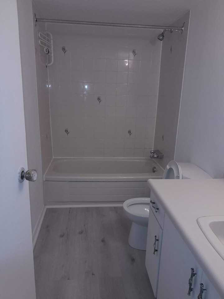 5241 Montrose Rd - Photo 2 of 4