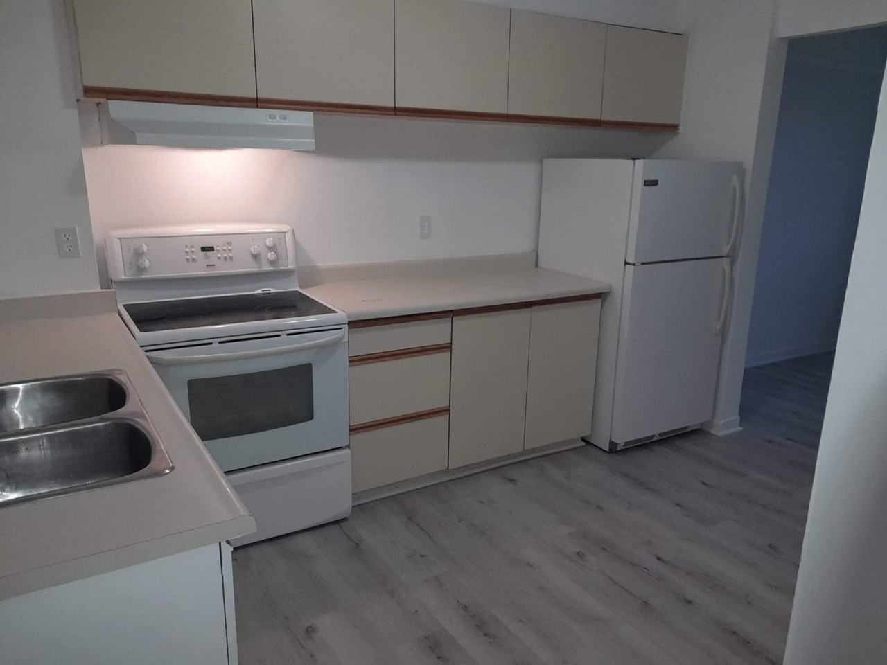 5241 Montrose Rd - Photo 4 of 4