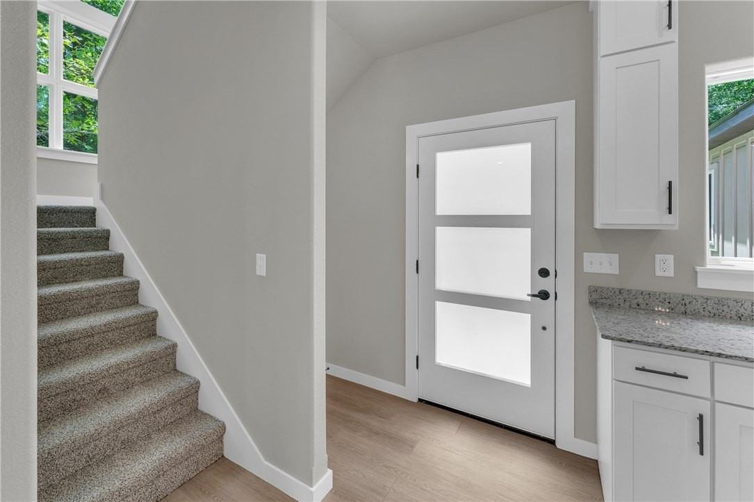 53 Shetland Dr - Photo 4 of 35