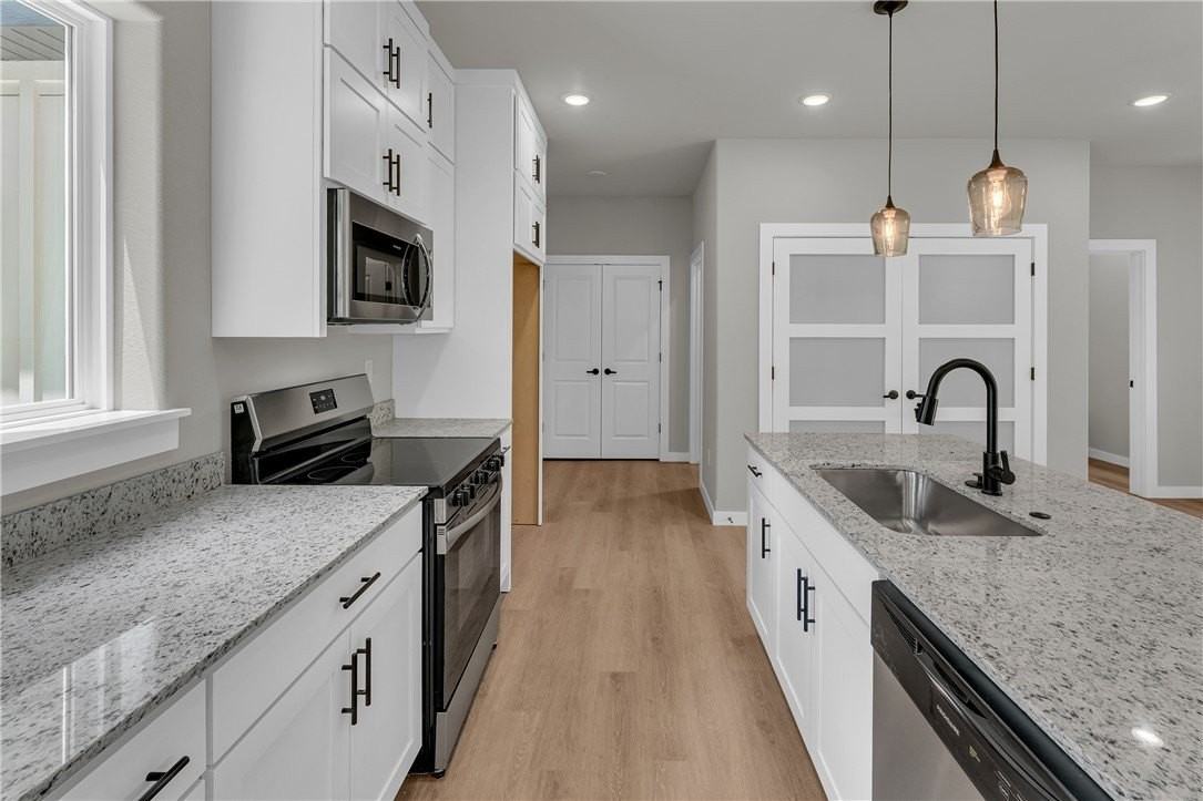 53 Shetland Dr - Photo 5 of 35