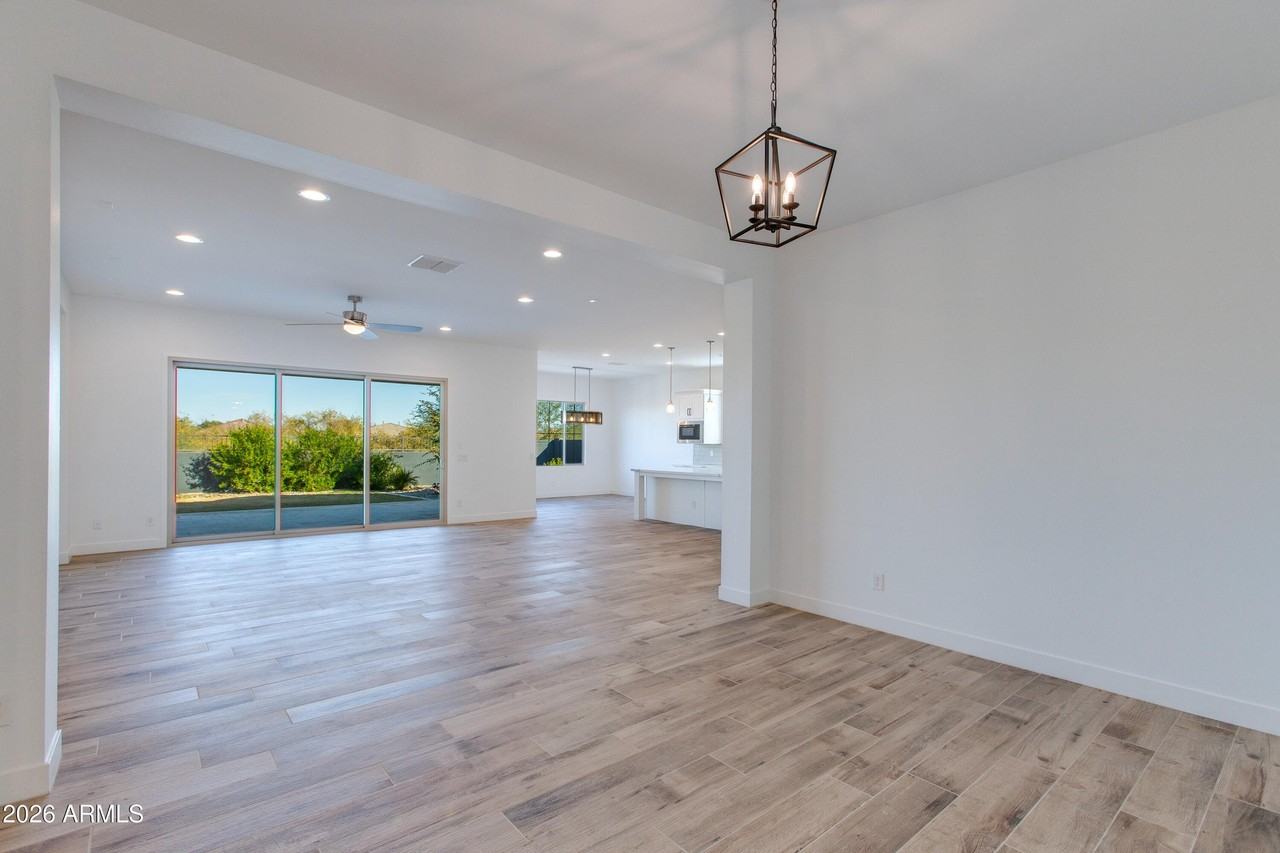 18888 E Apricot Ln - Photo 6 of 50