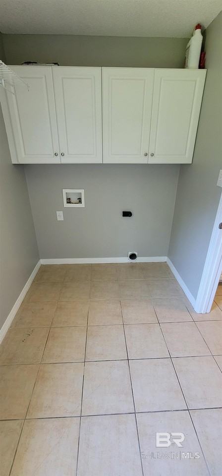 429 E 22nd Ave - Photo 5 of 14