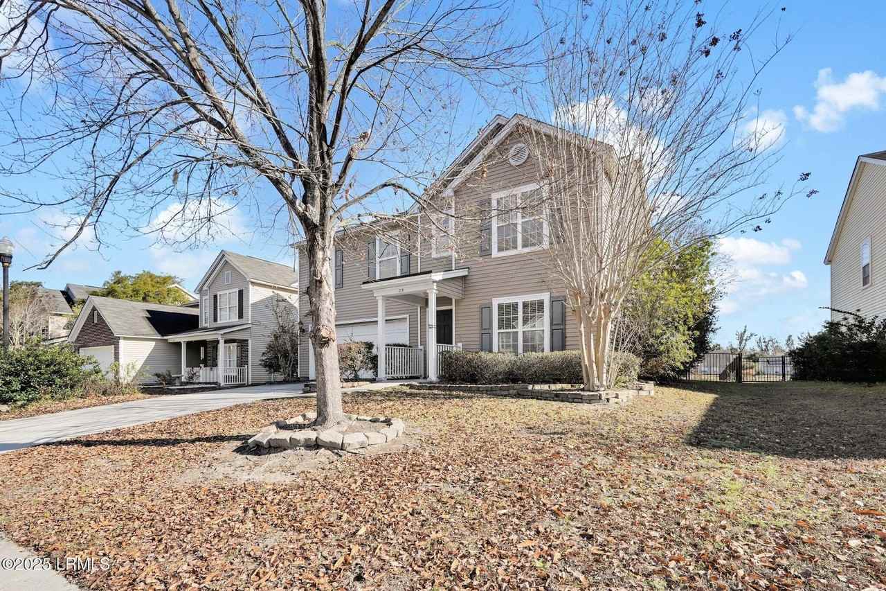 25 Pennyroyal Way - Photo 3 of 49