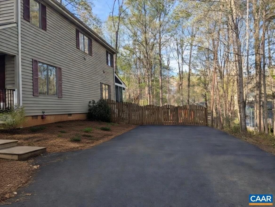 7 Stonewall Rd - Photo 4 of 30
