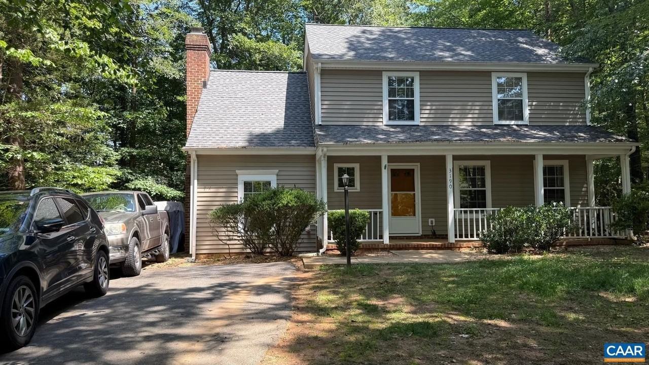 3190 Saddlebrook Ln - Photo 2 of 29