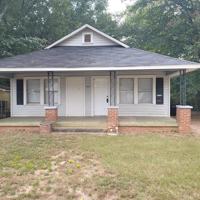 featured image of 635 42nd St