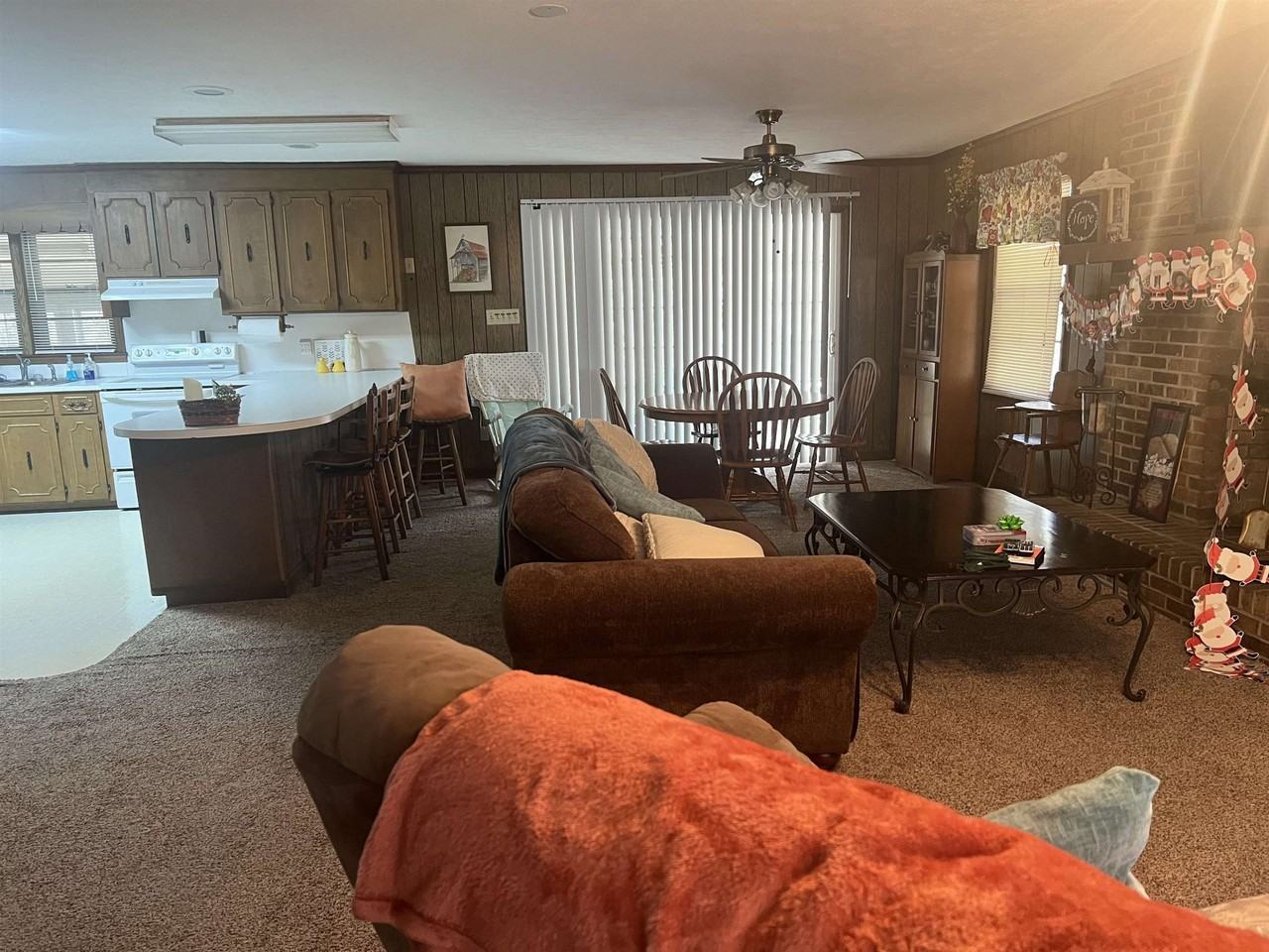 1610 Caines Landing Rd - Photo 3 of 18