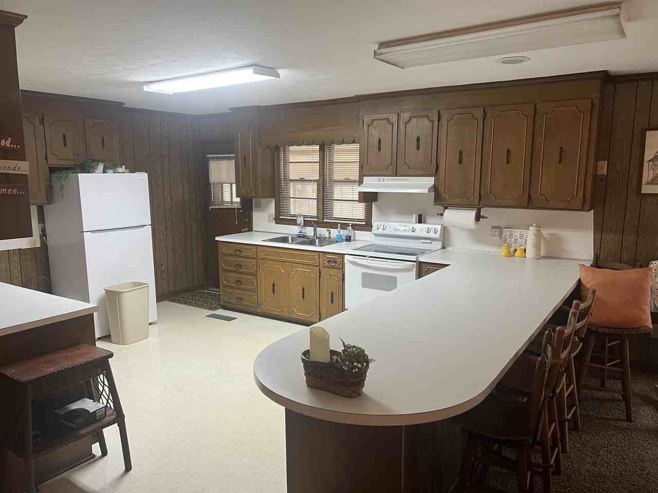 1610 Caines Landing Rd - Photo 5 of 18