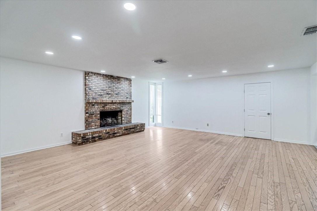 1022 Herndon St - Photo 3 of 40